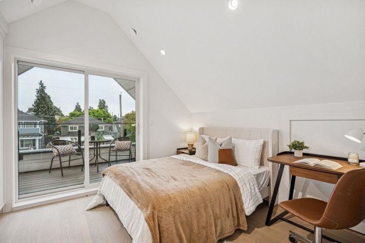 Photo 28 at 2 - 250 E 39th Avenue, Main, Vancouver East