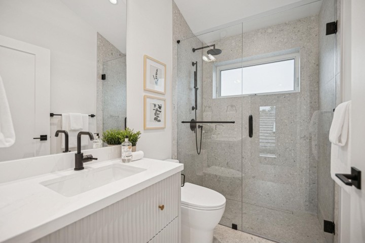 Photo 30 at 2 - 250 E 39th Avenue, Main, Vancouver East