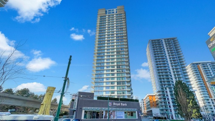 Photo 3 at 1004 - 8131 Nunavut Lane, Marpole, Vancouver West