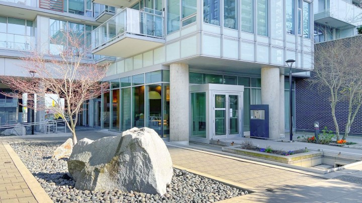 Photo 5 at 1004 - 8131 Nunavut Lane, Marpole, Vancouver West