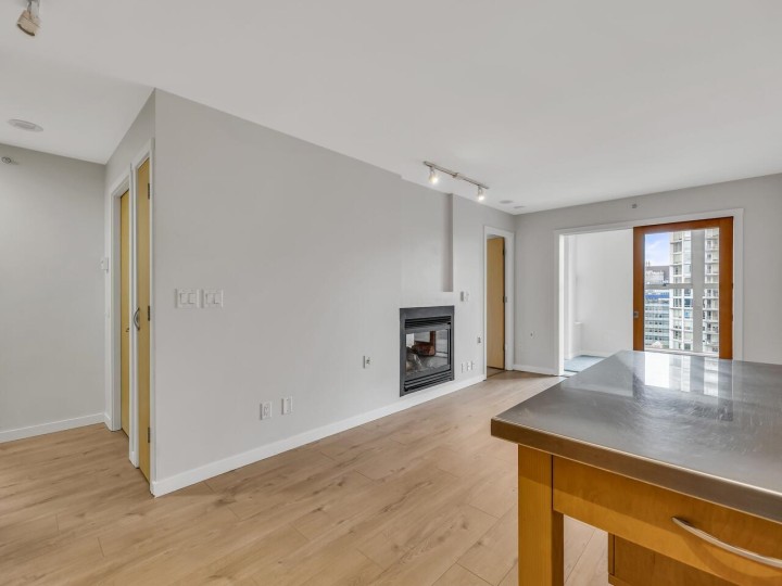 Photo 9 at 2104 - 969 Richards Street, Downtown VW, Vancouver West