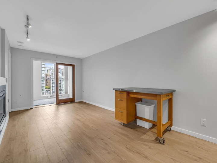Photo 8 at 2104 - 969 Richards Street, Downtown VW, Vancouver West
