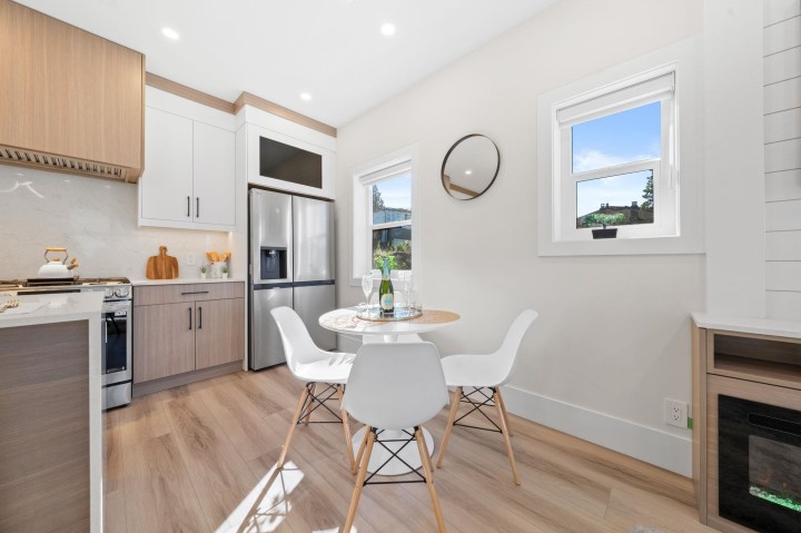 Photo 13 at 4320 Nanaimo Street, Collingwood VE, Vancouver East