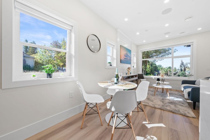 Photo 12 at 4320 Nanaimo Street, Collingwood VE, Vancouver East