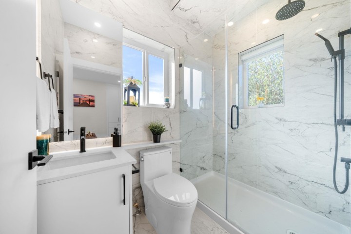 Photo 32 at 4320 Nanaimo Street, Collingwood VE, Vancouver East