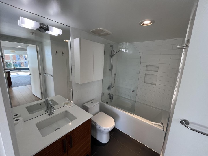 Photo 10 at 904 - 189 National Avenue, Downtown VE, Vancouver East