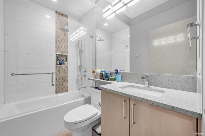 Photo 26 at 3125 W 34th Avenue, MacKenzie Heights, Vancouver West