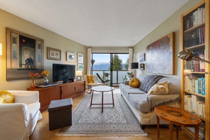 Photo 5 at 314 - 665 E 6th Avenue, Mount Pleasant VE, Vancouver East