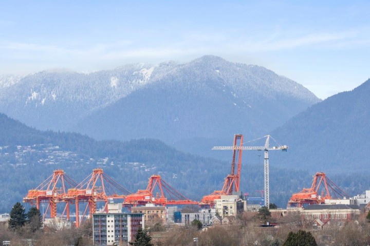 Photo 11 at 314 - 665 E 6th Avenue, Mount Pleasant VE, Vancouver East