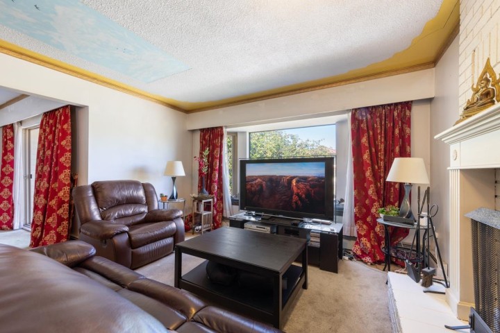 Photo 11 at 2472 E 12th Avenue, Renfrew Heights, Vancouver East