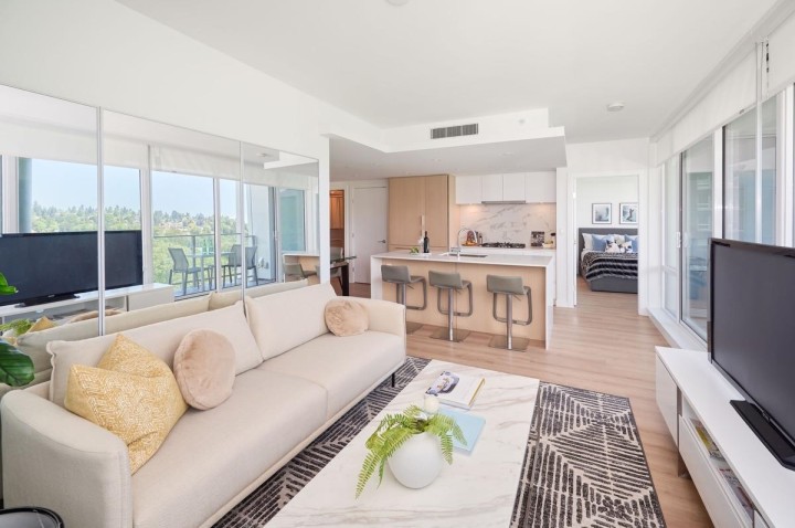 Photo 2 at 1701 - 1500 Fern Street, Lynnmour, North Vancouver