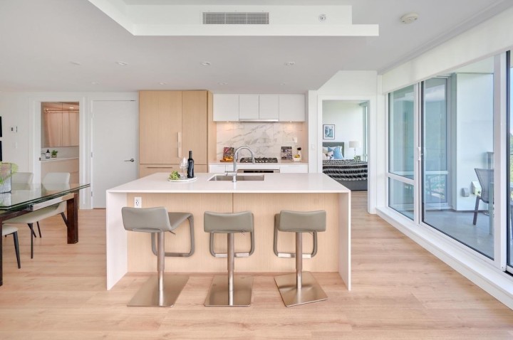 Photo 10 at 1701 - 1500 Fern Street, Lynnmour, North Vancouver