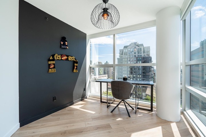 Photo 4 at 1201 - 1050 Burrard Street, Downtown VW, Vancouver West