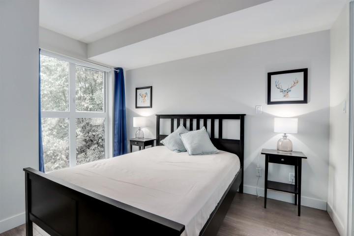 Photo 6 at 327 - 1588 E Hastings Street, Hastings, Vancouver East