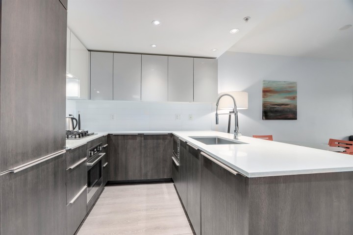 Photo 4 at 327 - 1588 E Hastings Street, Hastings, Vancouver East