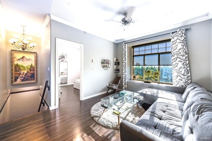 Photo 6 at 7778 Main Street, South Vancouver, Vancouver East