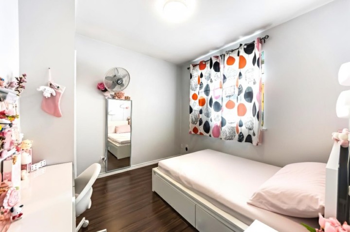 Photo 13 at 7778 Main Street, South Vancouver, Vancouver East