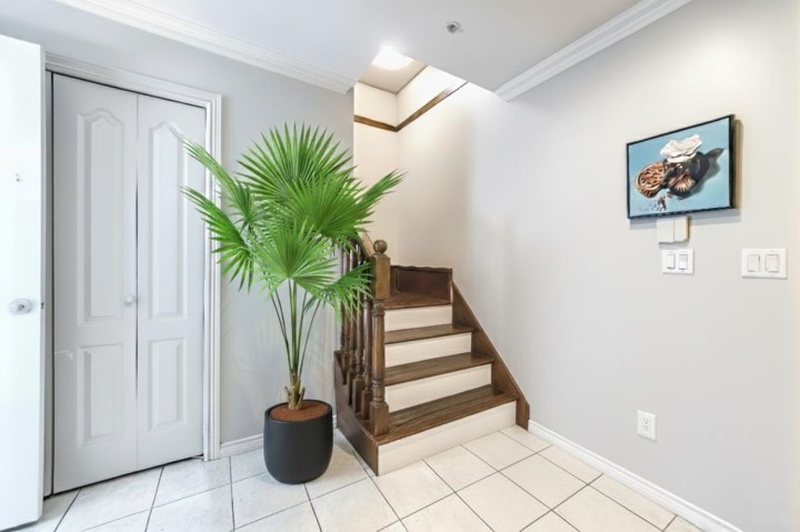 Photo 16 at 7778 Main Street, South Vancouver, Vancouver East