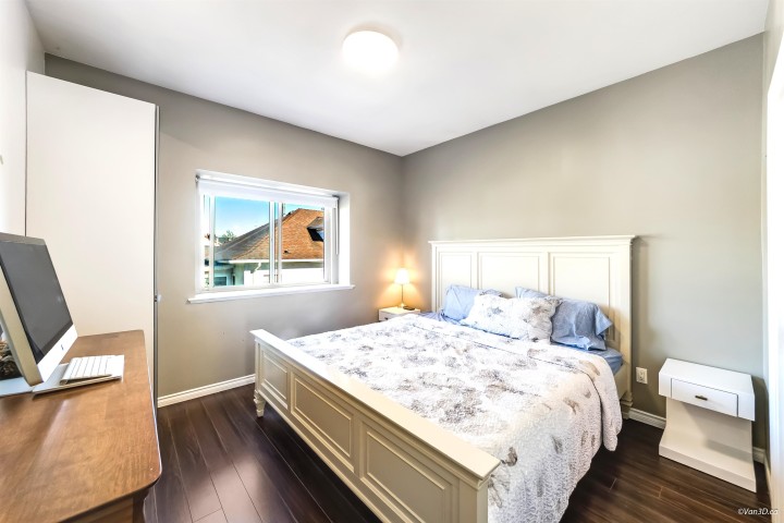 Photo 7 at 7778 Main Street, South Vancouver, Vancouver East