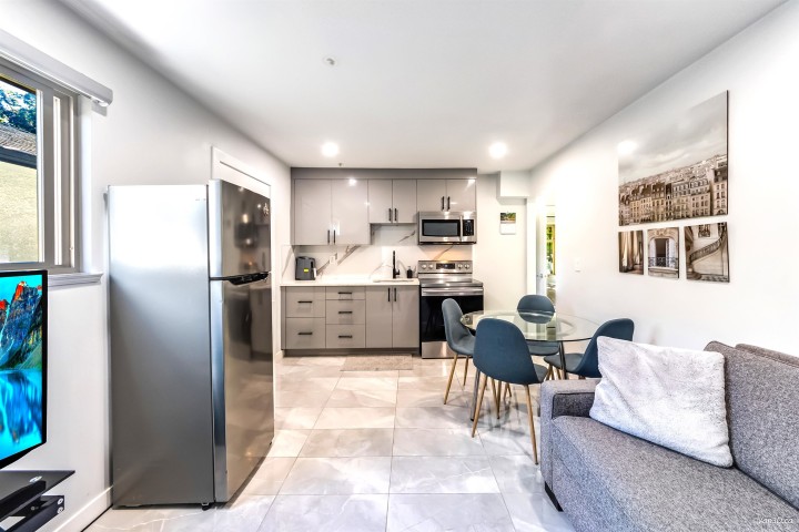 Photo 19 at 7778 Main Street, South Vancouver, Vancouver East