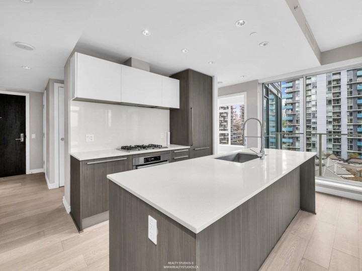 Photo 8 at 905 - 1221 Bidwell Street, West End VW, Vancouver West