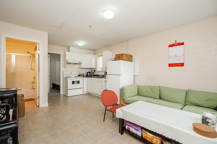 Photo 23 at 2887 E Georgia Street, Renfrew VE, Vancouver East