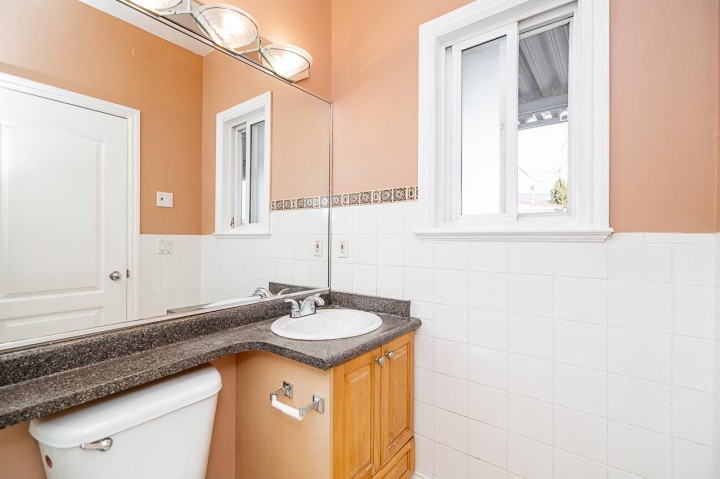 Photo 16 at 2887 E Georgia Street, Renfrew VE, Vancouver East