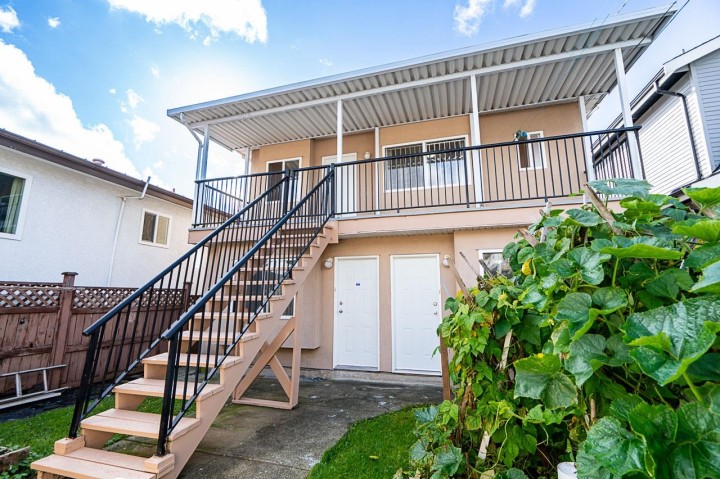 Photo 28 at 2887 E Georgia Street, Renfrew VE, Vancouver East