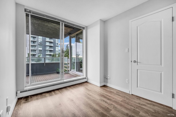 Photo 16 at 606 - 3061 E Kent Avenue North, South Marine, Vancouver East