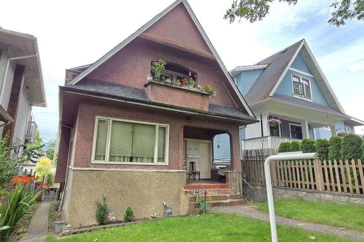 Photo 16 at 1761 William Street, Grandview Woodland, Vancouver East
