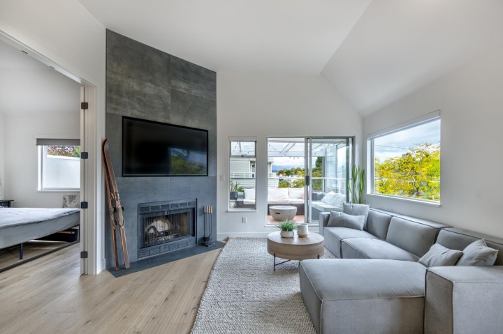 Photo 4 at 304 - 1665 Arbutus Street, Kitsilano, Vancouver West