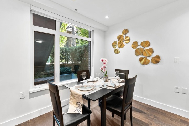 Photo 8 at 7599 Yukon Street, Marpole, Vancouver West