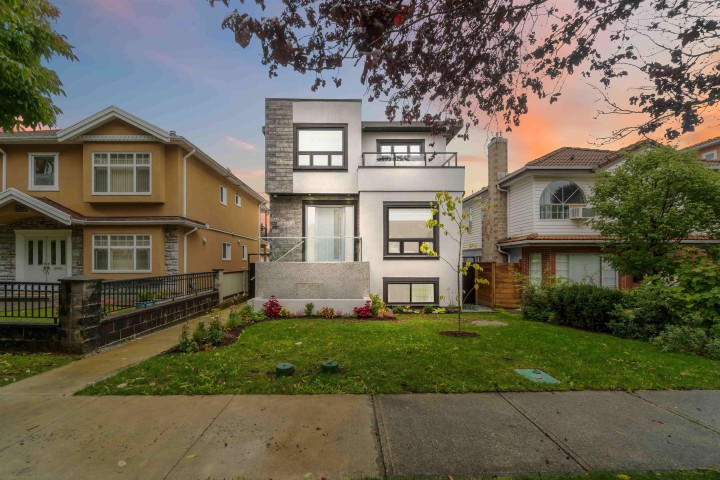 Photo 36 at 2577 Parker Street, Renfrew VE, Vancouver East