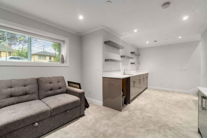 Photo 32 at 2577 Parker Street, Renfrew VE, Vancouver East