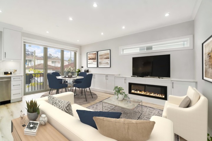 Photo 9 at 2577 Parker Street, Renfrew VE, Vancouver East