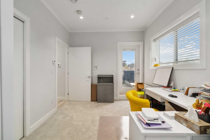 Photo 21 at 2577 Parker Street, Renfrew VE, Vancouver East