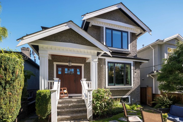 Photo 3 at 4804 Elgin Street, Knight, Vancouver East