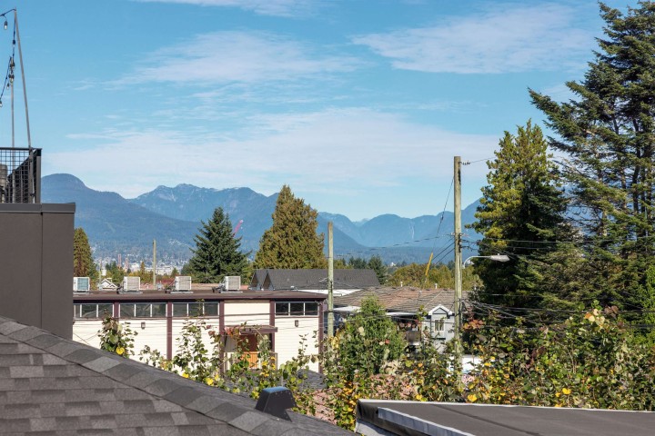 Photo 24 at 4804 Elgin Street, Knight, Vancouver East