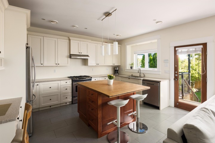 Photo 11 at 4804 Elgin Street, Knight, Vancouver East