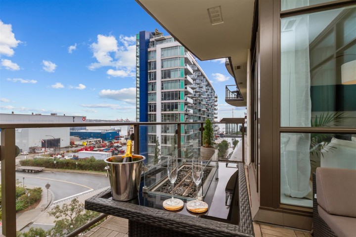 Photo 10 at 603 - 172 Victory Ship Way, Lower Lonsdale, North Vancouver