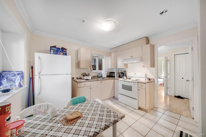 Photo 18 at 7531 Oak Street, South Granville, Vancouver West