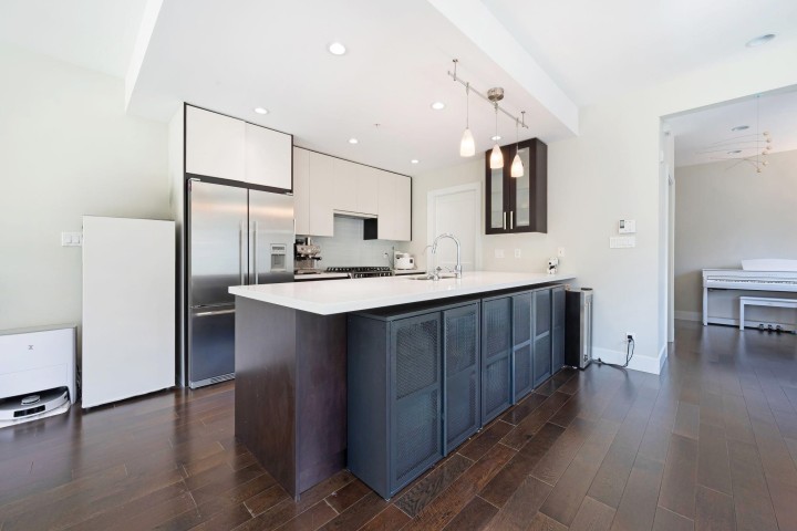 Photo 2 at 1483 Tilney Mews, South Granville, Vancouver West