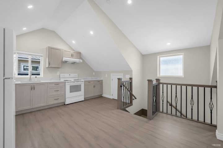 Photo 28 at 2936 E 2nd Avenue, Renfrew VE, Vancouver East