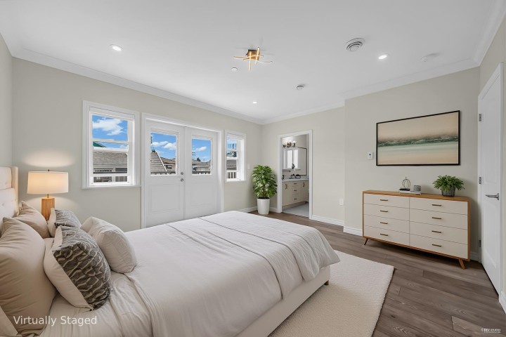 Photo 15 at 2936 E 2nd Avenue, Renfrew VE, Vancouver East