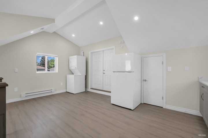 Photo 31 at 2936 E 2nd Avenue, Renfrew VE, Vancouver East