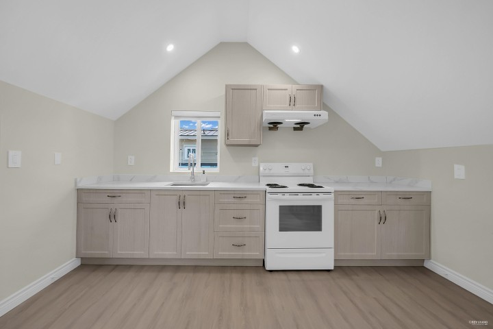 Photo 29 at 2936 E 2nd Avenue, Renfrew VE, Vancouver East