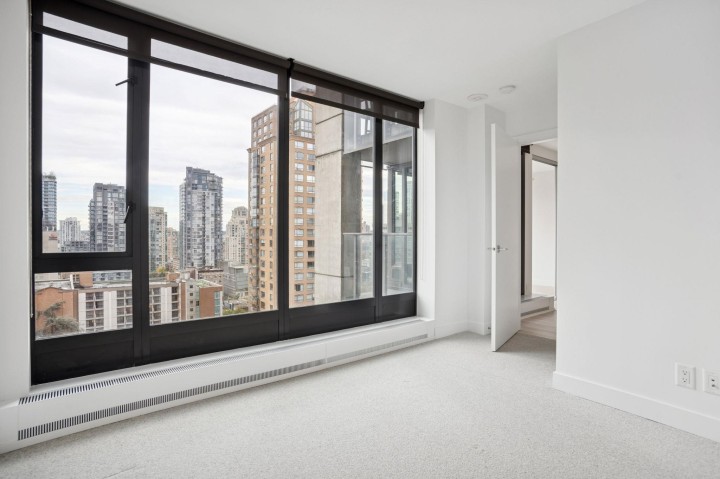 Photo 13 at 1502 - 1133 Hornby Street, Downtown VW, Vancouver West
