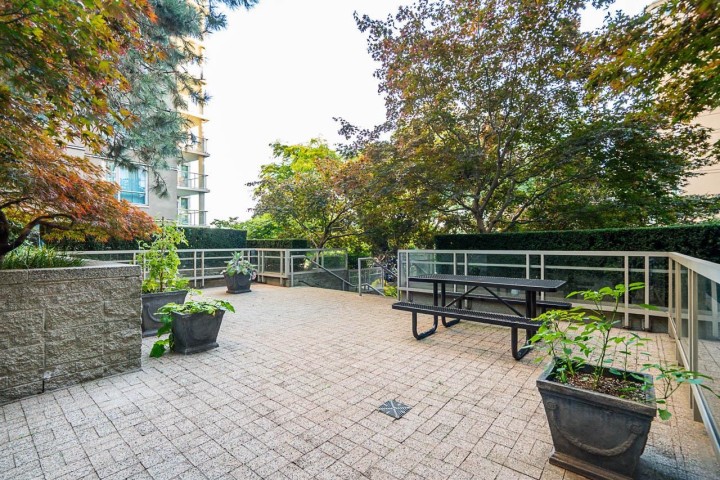 Photo 34 at 603 - 1318 Homer Street, Yaletown, Vancouver West