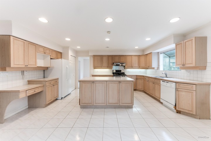 Photo 12 at 6633 Montgomery Street, South Granville, Vancouver West