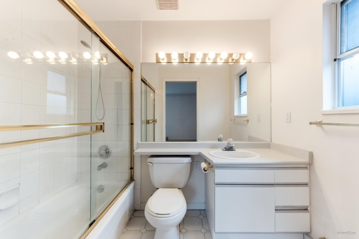 Photo 28 at 6633 Montgomery Street, South Granville, Vancouver West